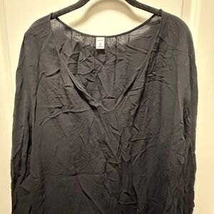 Old Navy Charcoal V-Neck Blouse